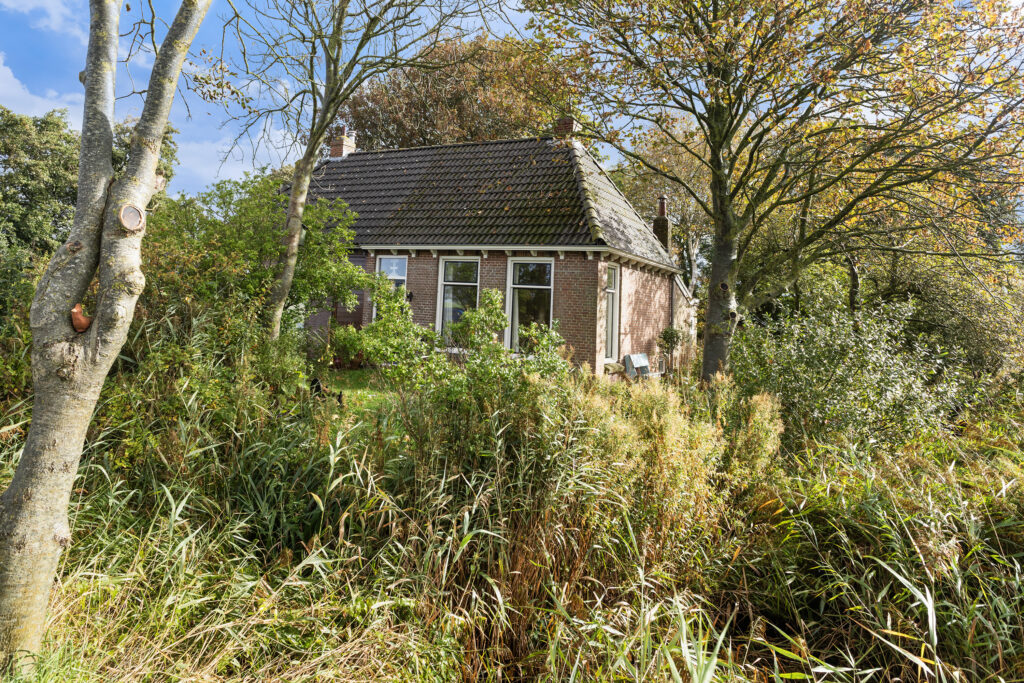 Twee-onder-één-kap te koop: Nieuwebildtzijl F 28, Hallum