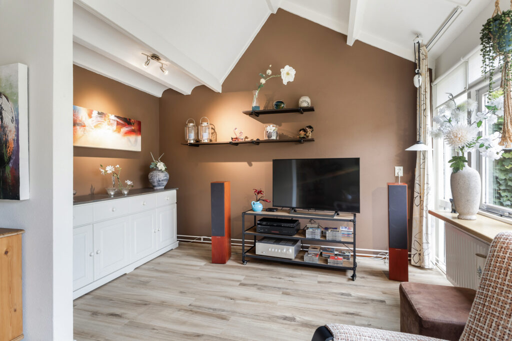 Tussenwoning te koop: Platohôf 25, Stiens