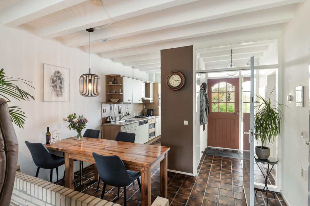 Tussenwoning te koop: Platohôf 25, Stiens