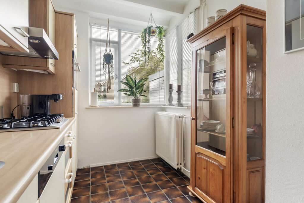 Tussenwoning te koop: Platohôf 25, Stiens